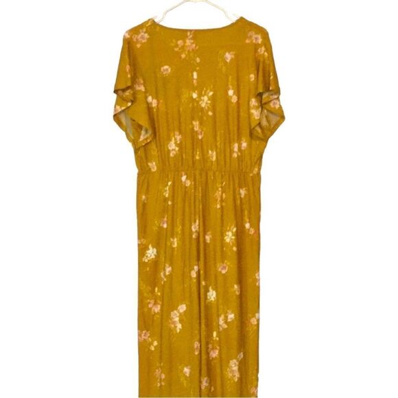 Ava & Viv Women’s Plus Floral Print Wrap Dress. Gold - Picture 4 of 5